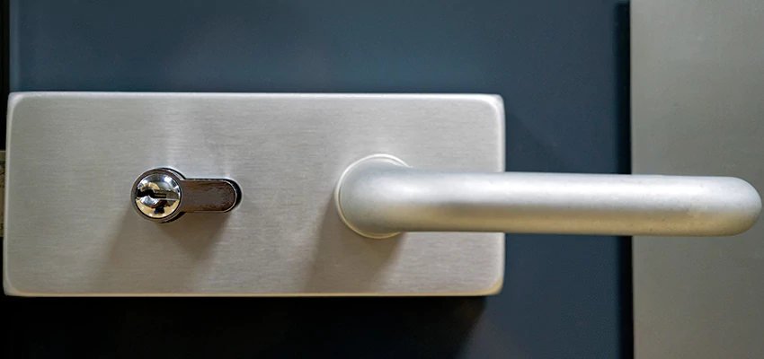 Change Patio Door Locks in La Mesa, California